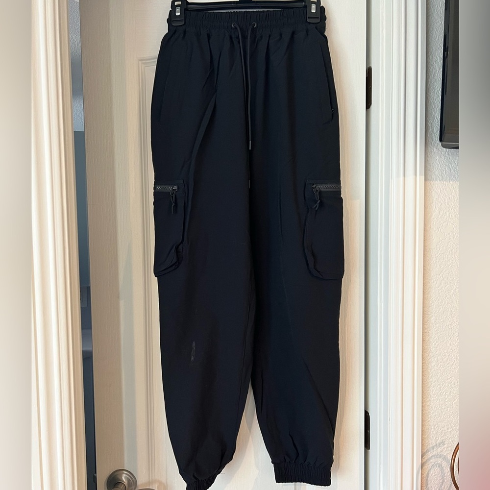 TNA Cargo Pants - Picture 2 of 5